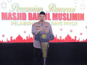 Kapolres Priok Renovasi Masjid Baitul Muslimin: Mari Tingkatkan Ketakwaan