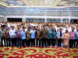 Kemenkop-Pemprovsu Komit Wujudkan Ekonomi Berkeadilan Lewat Kopdes Merah Putih