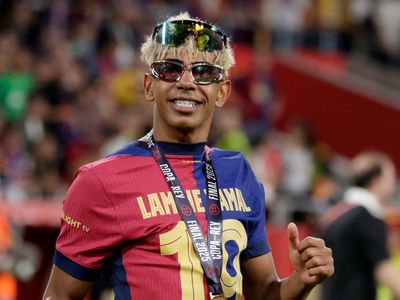 Gaji Yamal Meroket, Kini Jadi Pesepakbola ABG dengan Bayaran Tertinggi