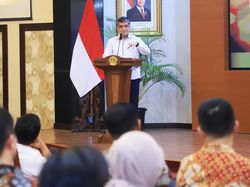 Menaker Ajak Perusahaan Pemberi Kerja TKA Kolaborasi Perkuat TKM