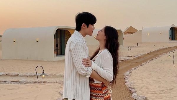 7 Foto Mesra Ailee & Choi Si Hun Bulan Madu di Maldives dan Dubai