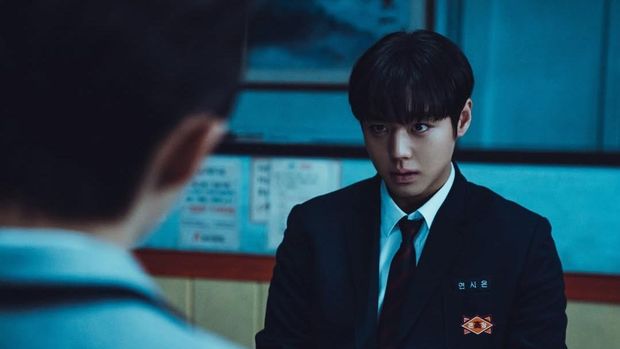 Pemain Weak Hero Class 2