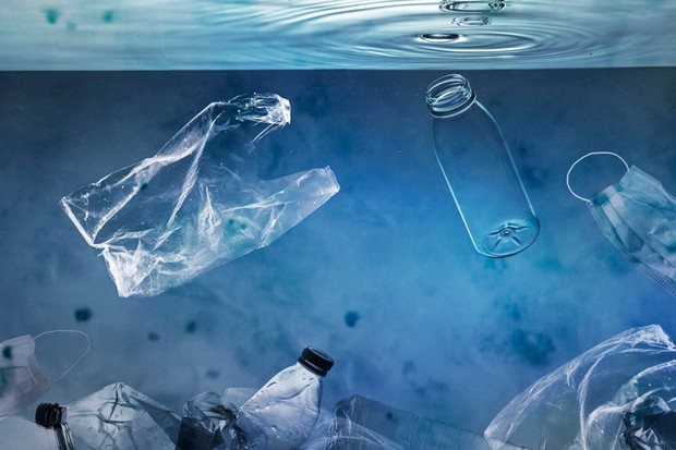 Plastik konvensional/ Foto: Freepik.com/rawpixel.com