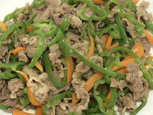 Resep Daging Sapi Tumis Paprika, Lauk Praktis Enak Untuk Bekal Resep Daging Sapi Tumis Paprika, Lauk Praktis Enak Untuk Bekal