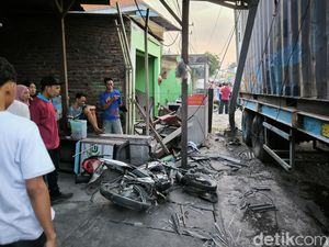 7 Fakta Tragis Truk Ugal-ugalan Tewaskan Pemotor di Gresik