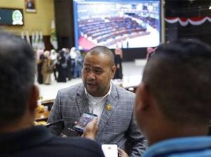 DPRD Kaltim Minta Usulan Penutupan Alur Sungai Mahakam Dikaji Ulang DPRD Kaltim Minta Usulan Penutupan Alur Sungai Mahakam Dikaji Ulang