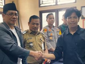 Akhir Kegaduhan Islam Sejati yang Berawal dari Mimpi Pemuda 20 Tahun Akhir Kegaduhan Islam Sejati yang Berawal dari Mimpi Pemuda 20 Tahun