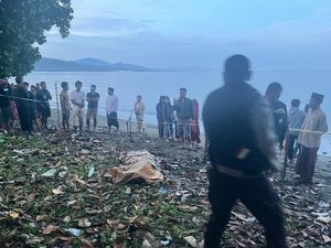 Anggota Satpol PP Mamuju Ditemukan Tewas di Pantai, Polisi Evakuasi Anggota Satpol PP Mamuju Ditemukan Tewas di Pantai, Polisi Evakuasi