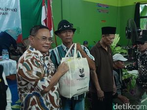 Disabilitas-Lansia di Pati Terima Bansos Lebih dari Setengah Miliar Disabilitas-Lansia di Pati Terima Bansos Lebih dari Setengah Miliar