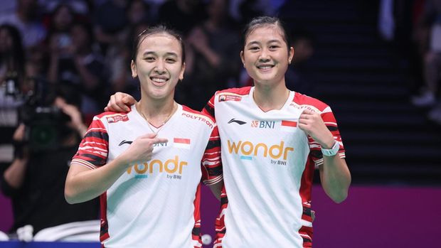 Febriana Dwipuji Kusuma/Amallia Cahaya Pratiwi sukses mengalahkan Alexandra Boje/Line Christophersen di Piala Sudirman 2025 dengan skor 21-15 dan 21-15.  (Dok. PBSI)