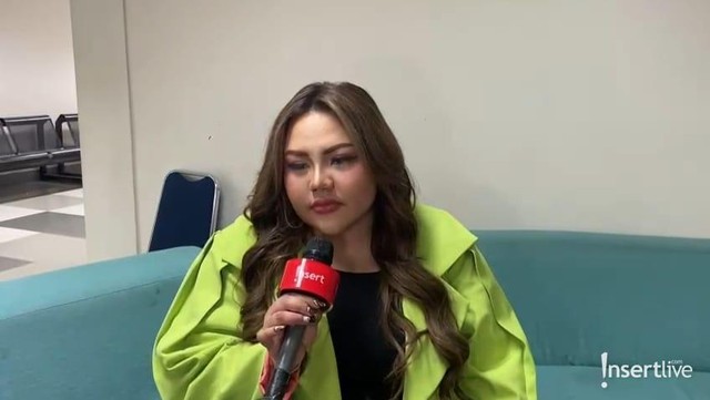 Berita Viral Selebriti dari InsertLive : Begini Kondisi Anak Lisa Mariana yang Diklaim Darah Daging RK