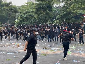 Kronologi Aksi May Day di Semarang Berujung Ricuh Kronologi Aksi May Day di Semarang Berujung Ricuh