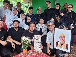 Video Kondisi Mona Ratuliu Setelah Kepulangan Sang Ayah Video Kondisi Mona Ratuliu Setelah Kepulangan Sang Ayah