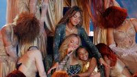 Parade Gaya Beyonce di Konser Cowboy Carter, Aksi Putri Bungsu Jadi Kejutan