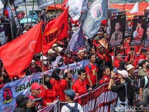 Usul Buruh ke Pemerintah buat Genjot Daya Beli Usul Buruh ke Pemerintah buat Genjot Daya Beli