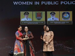 Walkot Semarang Agustina Raih Penghargaan Womens Inspiration Award 2025