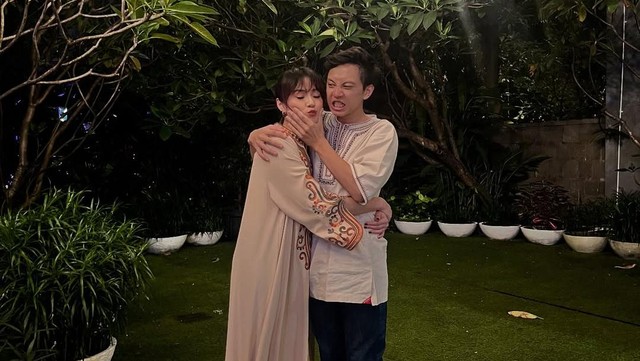 Update Informasi Selebriti InsertLive : Go Publik, Ini Sosok Jaime Alvaro Pacar Dara The Virgin