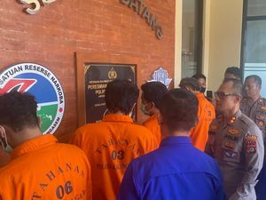 Empat Pengedar-Pemakai Narkoba di Karangasem Ditangkap Empat Pengedar-Pemakai Narkoba di Karangasem Ditangkap