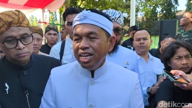 Gubernur Jabar Dedi Mulyadi