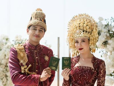 7 Foto Pernikahan Harris Vriza & Haviza Devi di Bali, Usung Adat Aceh