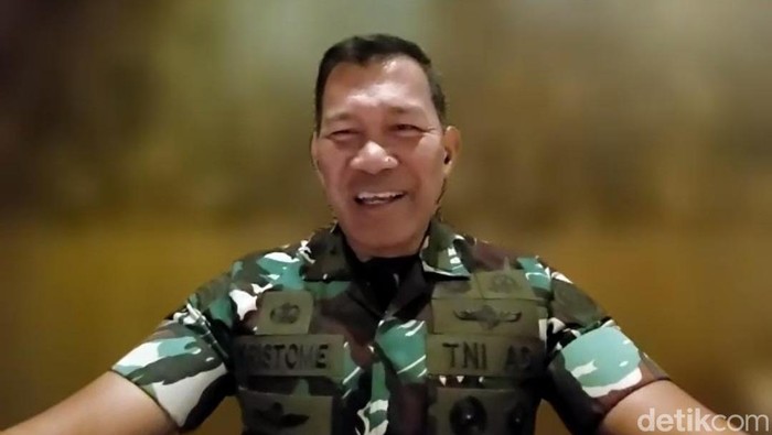 Kapuspen Tentara Nasional Indonesia Brigjen Kristomei Sianturi Kapuspen Tentara Nasional Indonesia Brigjen Kristomei Sianturi