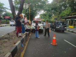 Wanita Asal Wonosobo Tewas Tertabrak Honda Jazz di Depan UPN Jogja