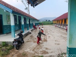 Mengupas Persoalan Pendidikan di KBB: dari Siswa Nakal-Sekolah Rusak