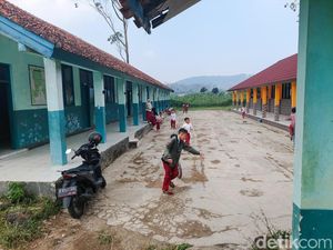 Mengupas Persoalan Pendidikan di KBB: dari Siswa Nakal-Sekolah Rusak Mengupas Persoalan Pendidikan di KBB: dari Siswa Nakal-Sekolah Rusak