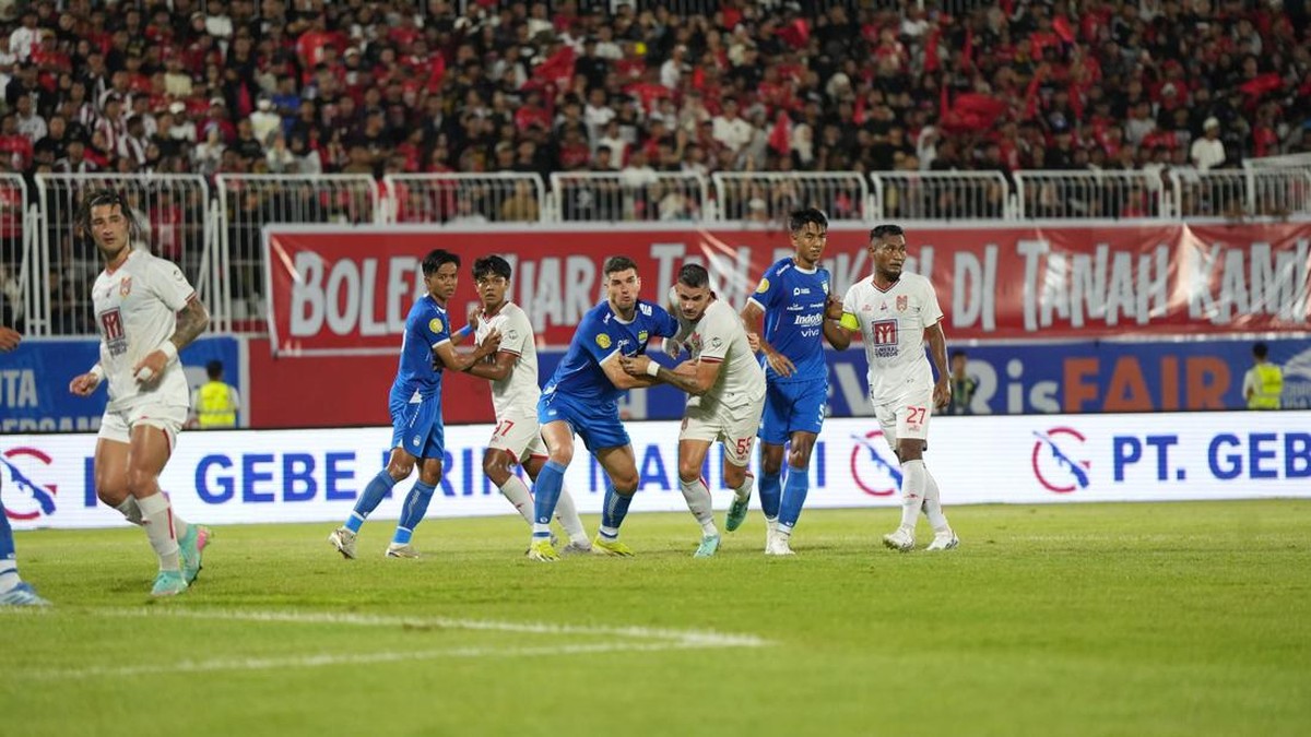 Foto: Malut United mengalahkan Persib Bandung 1-0 dalam laga Liga 1 2024/2025 di Stadion Gelora Kie Raha. (Dok Malut United)