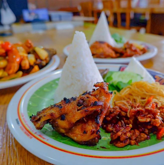 Mantul! Ini 10 Ayam Bakar yang Manis Gurihnya Bikin Nagih
