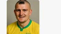 Atau Maguire dengan gaya botak berjambul ala Ronaldo Nazario di Piala Dunia 2002. Hati-hati buat para bek! (Foto: X.com/jim_essay)