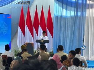 310 Ribu Guru Honorer Bakal Terima Bantuan Rp 300 Ribu/Bulan Mulai Juli 2025