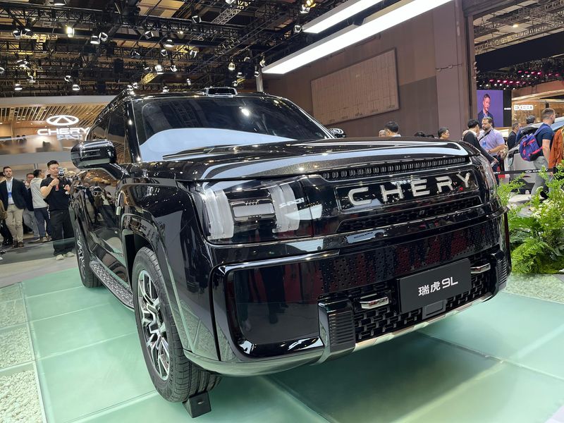 Mobil SUV konsep Chery Tiggo 9L