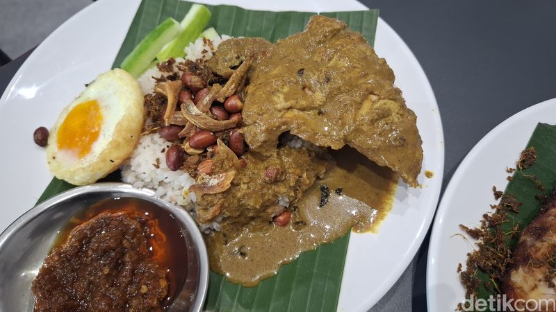 Nasi Lemak Selera Lins