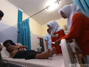 Puluhan Siswa Tasikmalaya Alami Gejala Keracunan Usai Santap MBG Puluhan Siswa Tasikmalaya Alami Gejala Keracunan Usai Santap MBG