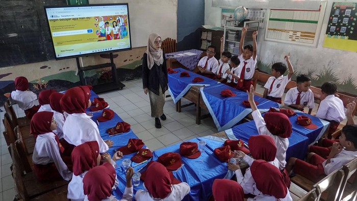 Internet Merata di Sekolah? Target Ambisius Kemendikdasmen Hingga 2025