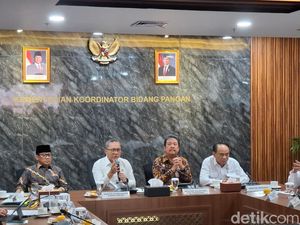 Koperasi Merah Putih Diklaim Untung Rp 1 M/Tahun, Bisa Bayar Utang Himbara Koperasi Merah Putih Diklaim Untung Rp 1 M/Tahun, Bisa Bayar Utang Himbara