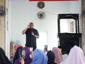 Andre Rosiade Bantu Pembangunan Musala dan Beri Ambulans di Kota Padang Andre Rosiade Bantu Pembangunan Musala dan Beri Ambulans di Kota Padang