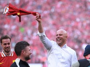 Ini Isi Pesan Klopp ke Slot usai Liverpool Juara Liga Inggris