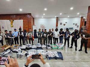Penyelundupan Benih Lobster Senilai Rp 48 miliar di Batam Digagalkan Penyelundupan Benih Lobster Senilai Rp 48 miliar di Batam Digagalkan