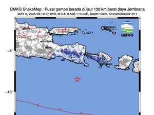 Gempa M 4,8 Banyuwangi Terasa hingga Malang Gempa M 4,8 Banyuwangi Terasa hingga Malang