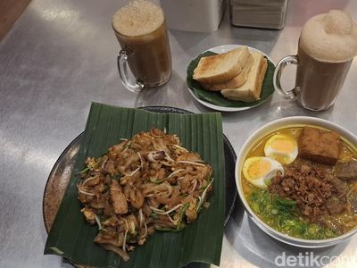Kopitiam Malaysia Autentik Ini Sajikan Mi Kari dan Teh Tarik Segar