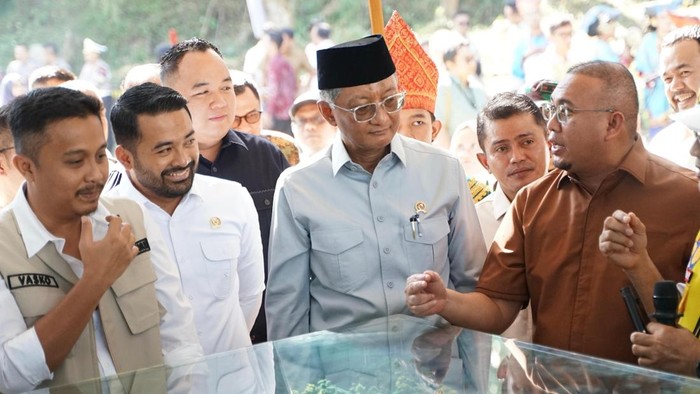 Menteri PU Groundbreaking Flyover Sitinjau Lauik