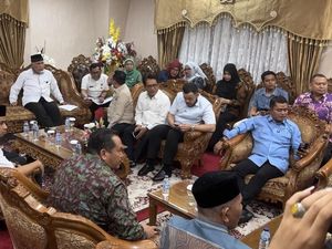 Difasilitasi Andre Rosiade, KDh se-Sumbar Ajukan Proposal ke Menteri PU Difasilitasi Andre Rosiade, KDh se-Sumbar Ajukan Proposal ke Menteri PU