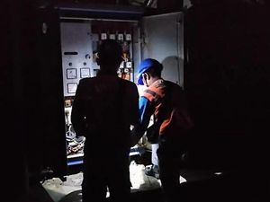 Warga Rugi gegara Blackout di Bali, YLPK Siap Gugat PLN Warga Rugi gegara Blackout di Bali, YLPK Siap Gugat PLN
