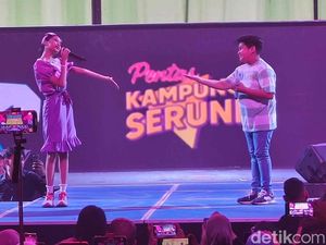 Penantian Dibayar Lunas! Prince Poetiray Bahagia Jumbo Tembus 9 Juta Penonton Penantian Dibayar Lunas! Prince Poetiray Bahagia Jumbo Tembus 9 Juta Penonton