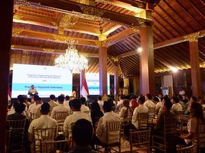 4 Perintah Prabowo ke Kepala BGN Usai Marak Keracunan MBG 4 Perintah Prabowo ke Kepala BGN Usai Marak Keracunan MBG