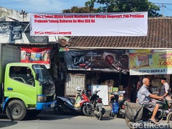 Ramai Bertebaran Spanduk Penolakan KEK Singhasari Malang Ramai Bertebaran Spanduk Penolakan KEK Singhasari Malang