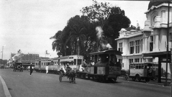 Potret Trem, Tranportasi Umum Masyarakat Jakarta Tempo Doeloe