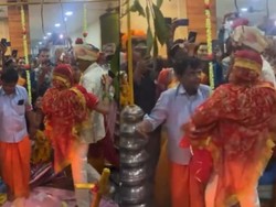 Viral Kisah Cinta Sejati Bikin Haru, Pasangan Pengantin Ini Menikah di RS